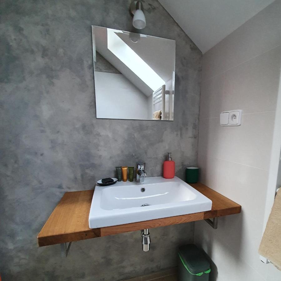 Domcek V Zahrade Villa บันสกา ชีอาว์นีซา ภายนอก รูปภาพ